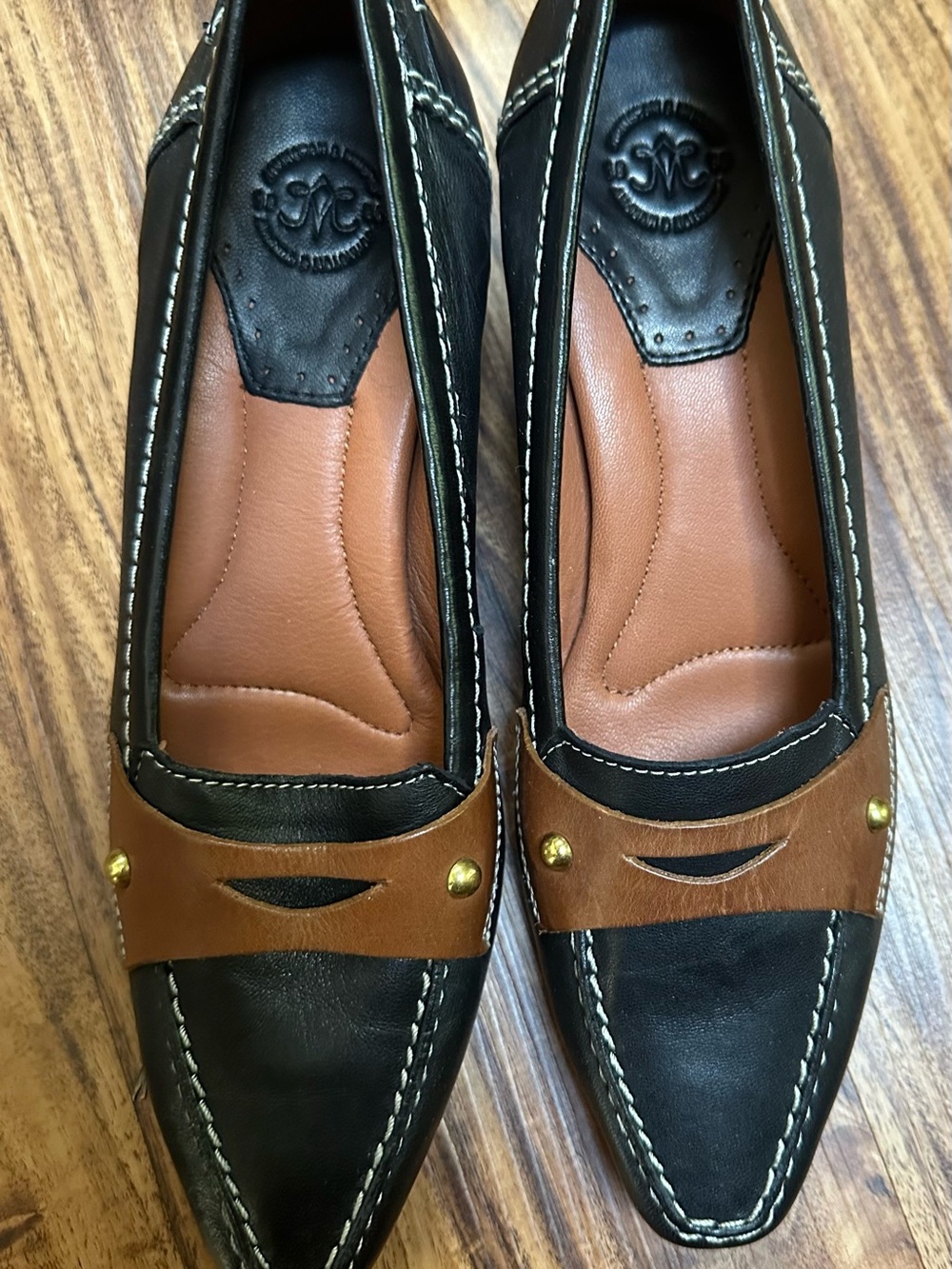 Johnston & Murphy Black and Brown Leather Pointed-Toe Heels
